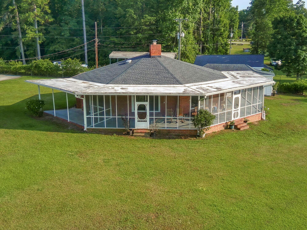1001 SUMMERFORD LN, MANNING, SC 29102, photo 1 of 42